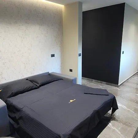 Appartamento La Mirage & *