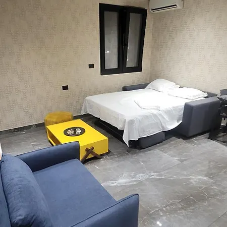 La Mirage & Appartamento Tirana