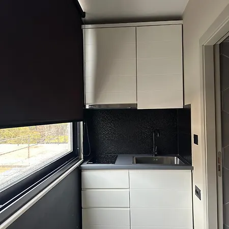 La Mirage & Appartement Tirana