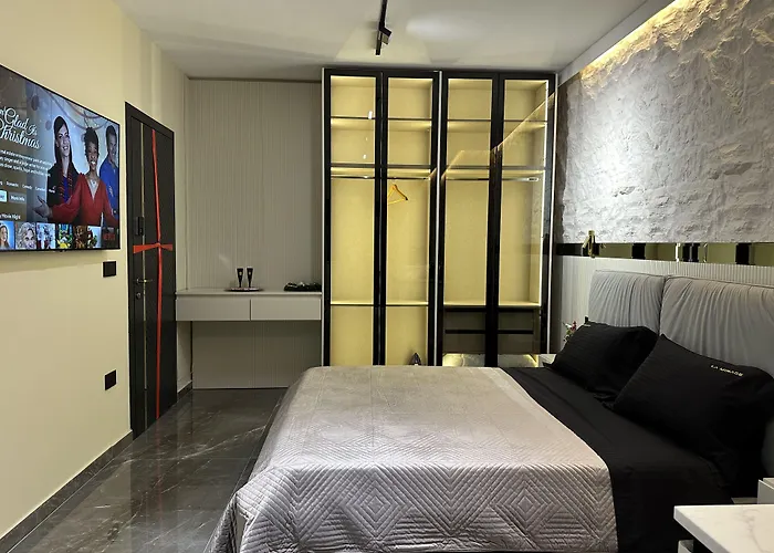 Appartamento La Mirage & *