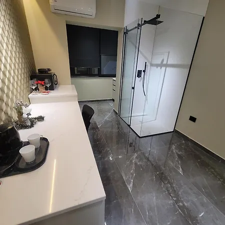 La Mirage Suites&apartments Appartement *