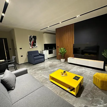 Apartment La Mirage & Tirana