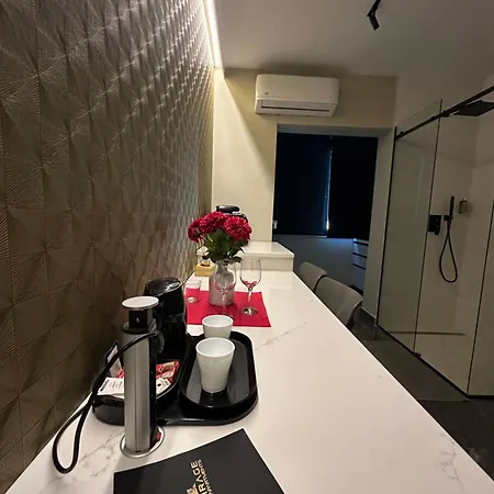 La Mirage & شقة *